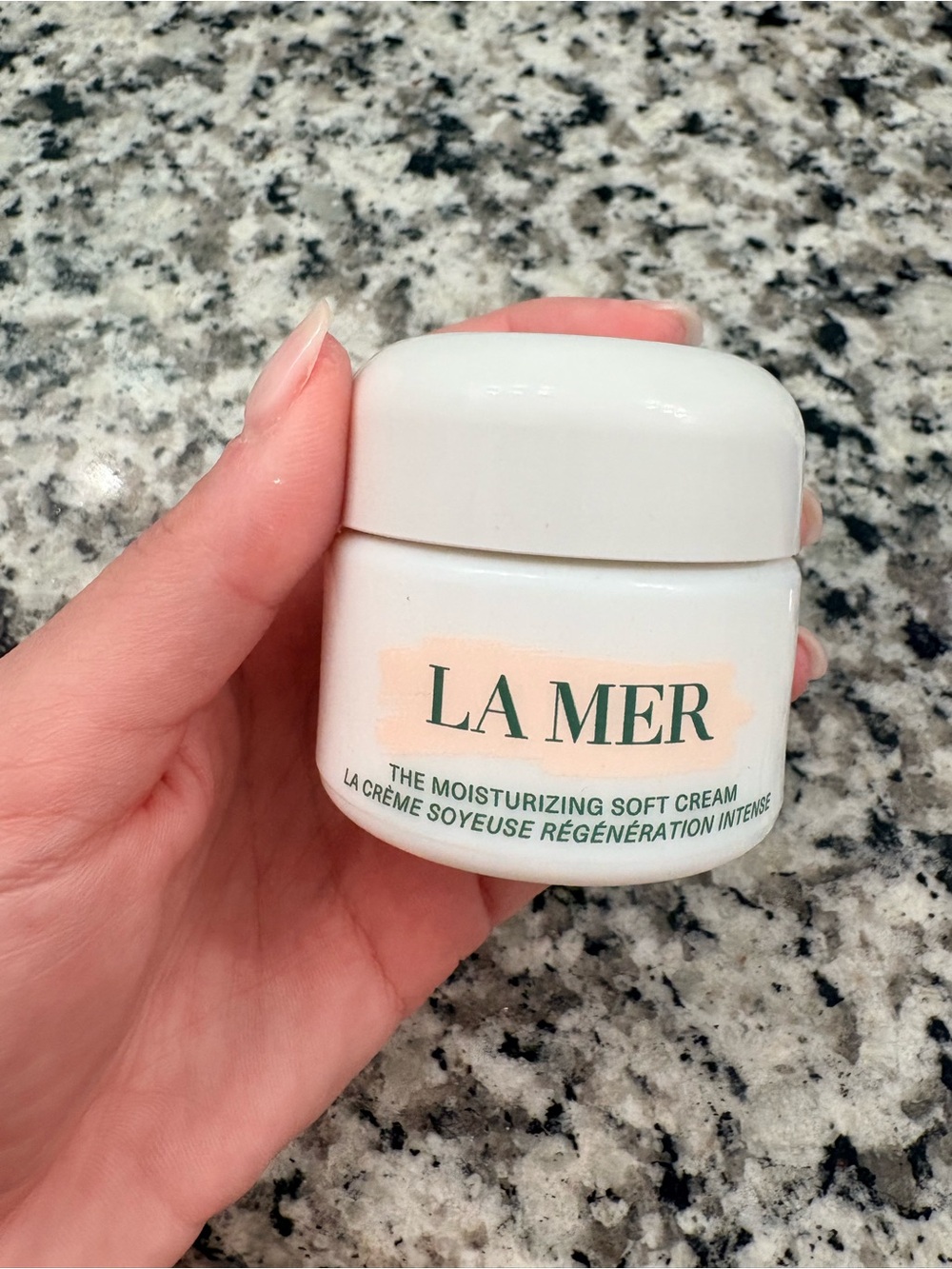 La Mer Moisturizing Soft Cream — White Jar with Green Logo